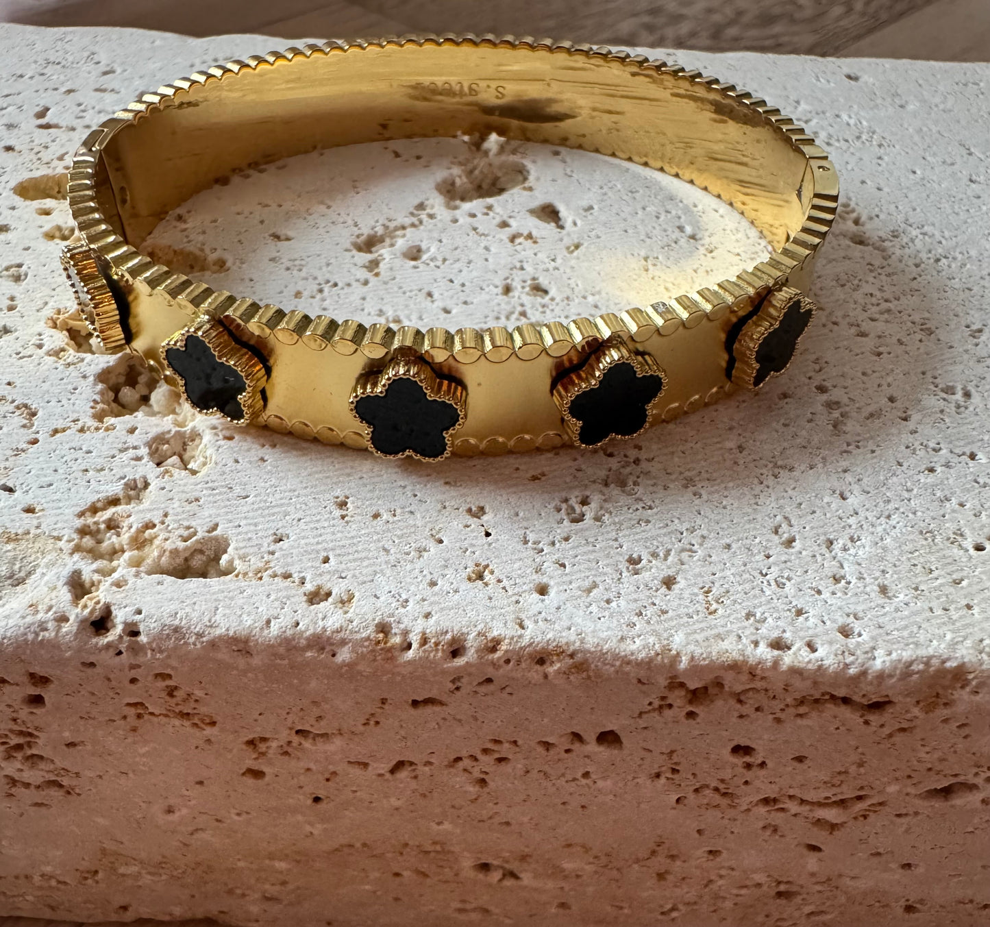 Bracciale Flora con apertura laterale - oro e nero