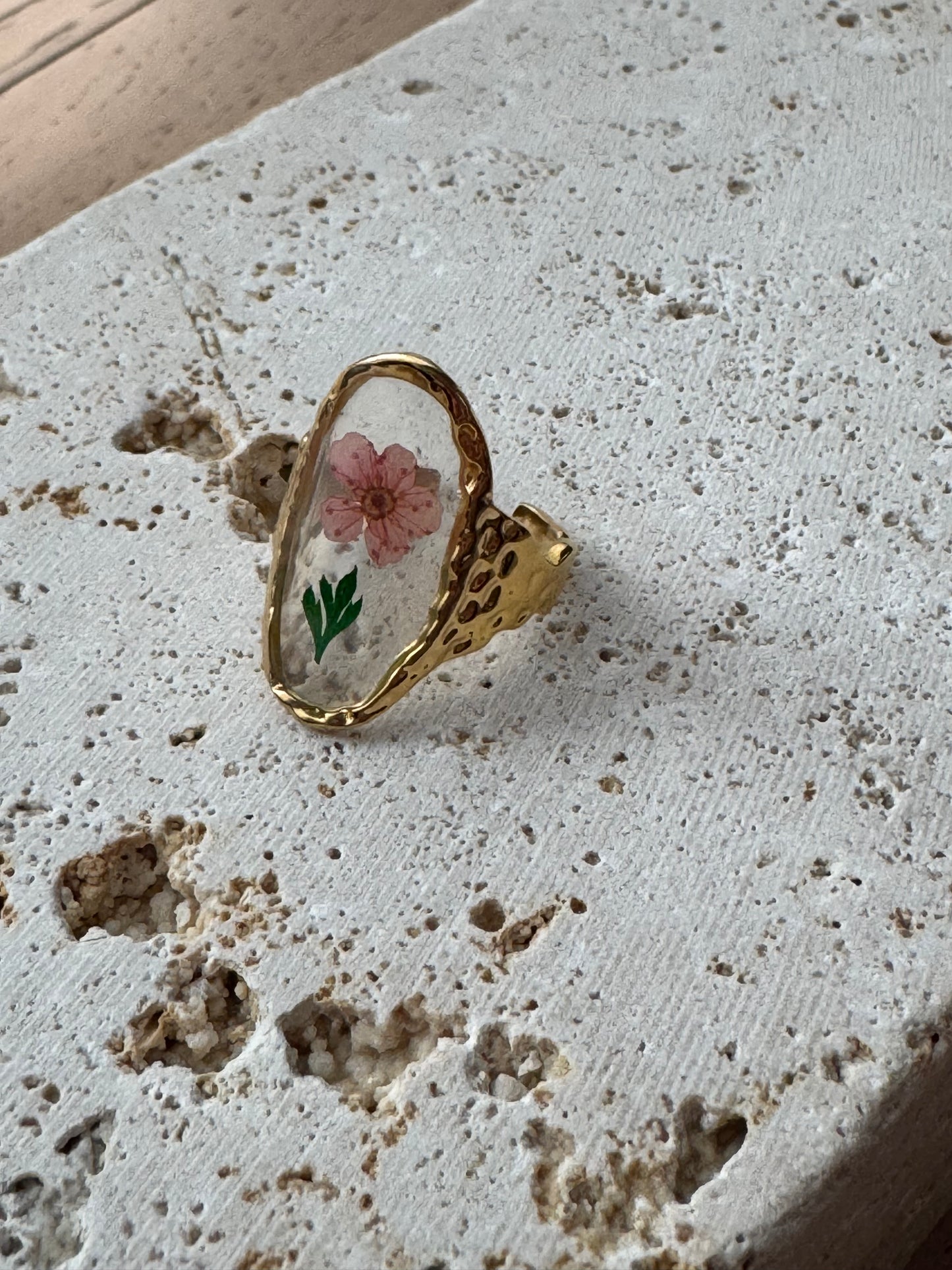 Anello in acciaio inossidabile fiore