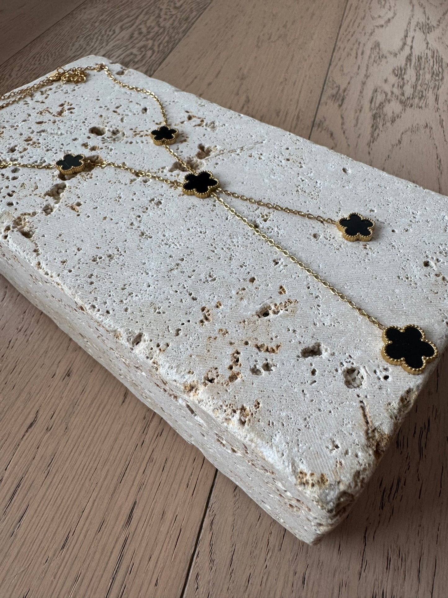Collana Vathy in acciaio inossidabile -oro e nero
