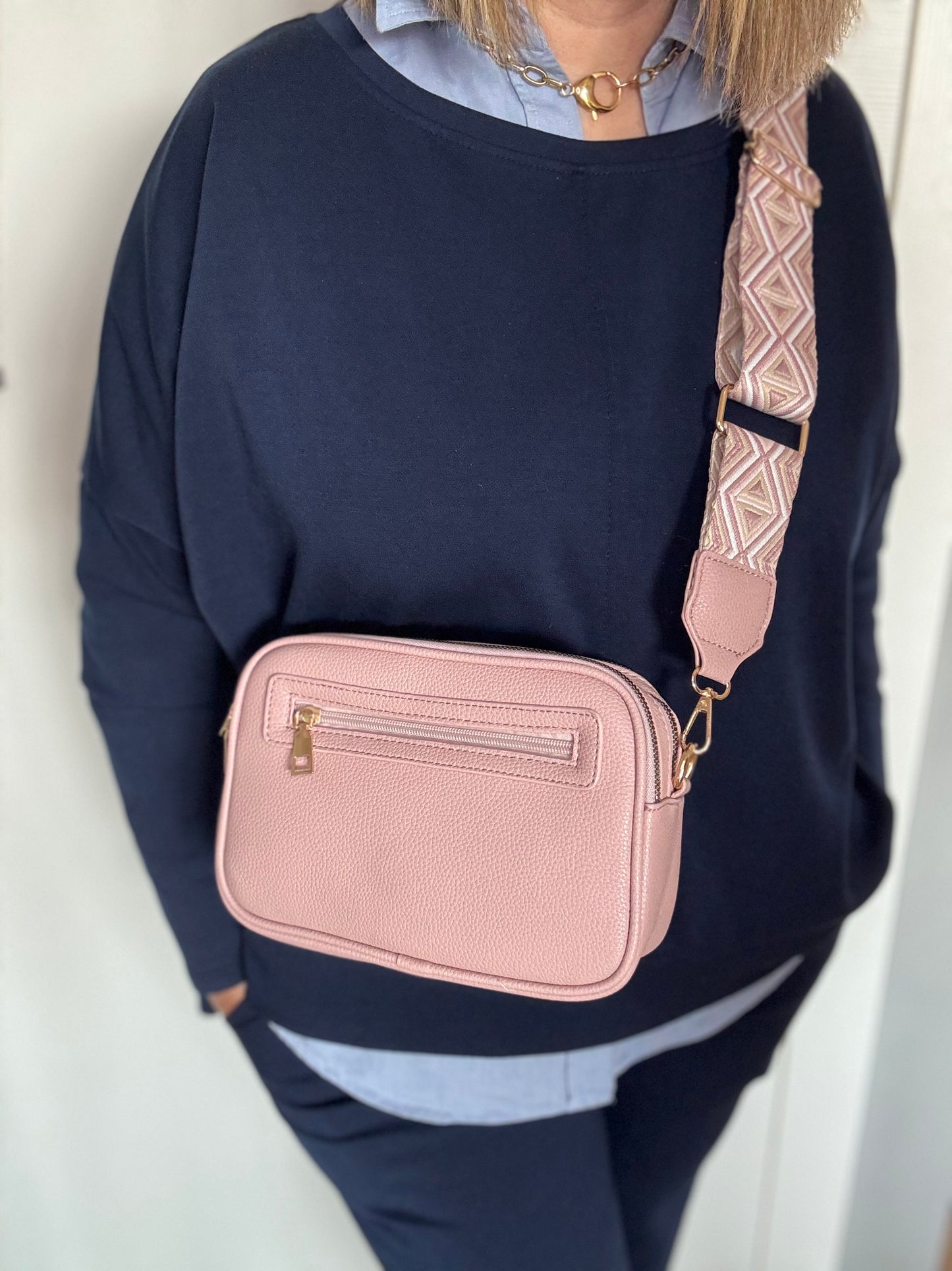 Borsa Penny- rosa sold out